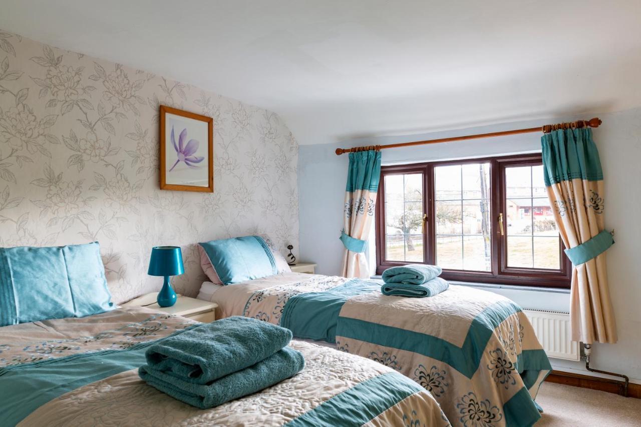 Villa Bronte Owl Lea Exterior foto